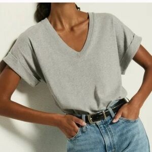 NWT Nation Los Angeles Stevie Cuff V-Neck T-Shirt